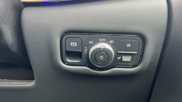 Used Mercedes-Benz V-Class 2025 for sale - 76244470: Photo 53