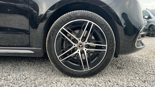 Used Mercedes-Benz V-Class 2025 for sale - 76244470: Photo 5