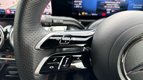 Used Mercedes-Benz GLB 2024 for sale - 76261485: Photo 30