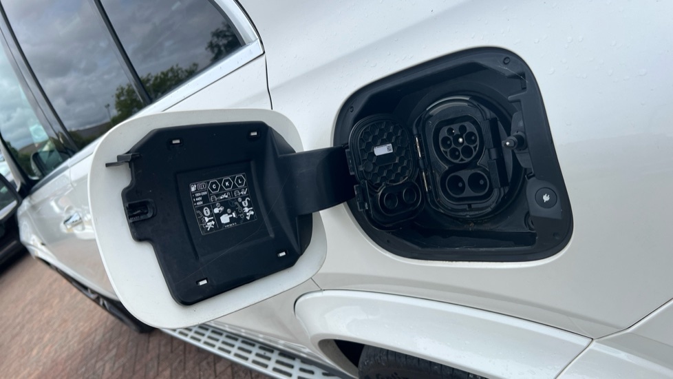 Used Mercedes-Benz GLE 2021 for sale - 76568108: Photo 28