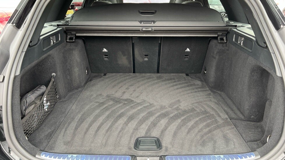 Used Mercedes-Benz C Class 2023 for sale - 76044297: Photo 17