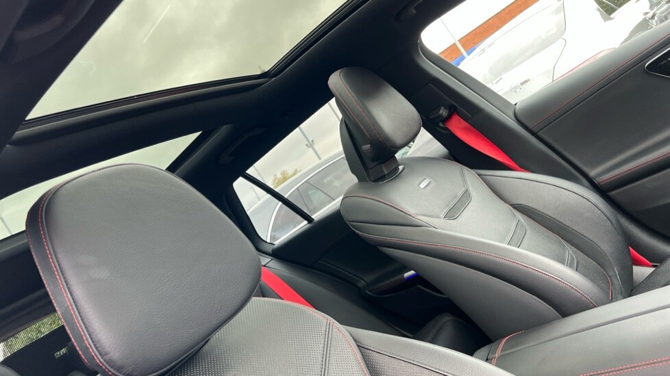 Used Mercedes-Benz C Class 2023 for sale - 76044297: Photo 38