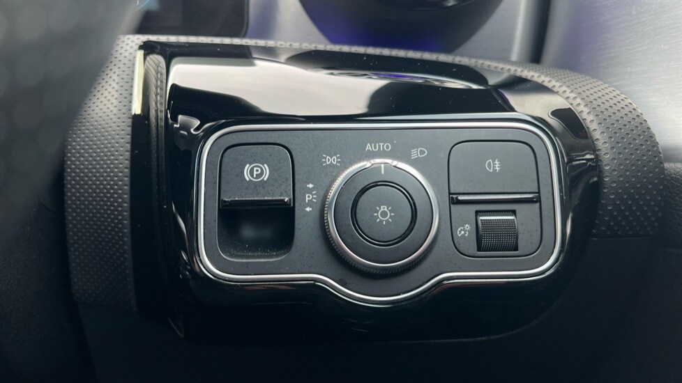 Used Mercedes-Benz CLA 2020 for sale - 76773067: Photo 55