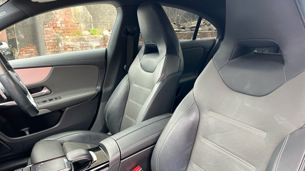 Used Mercedes-Benz CLA 2019 for sale - 76415203: Photo 14