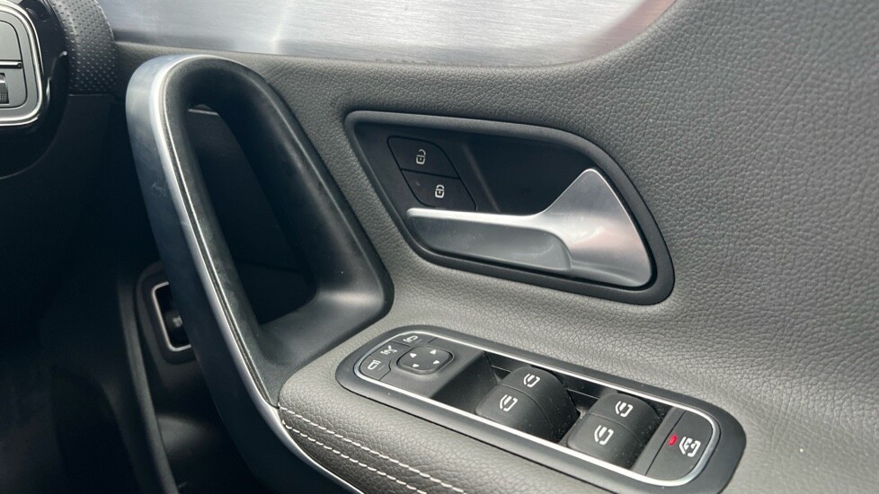 Used Mercedes-Benz CLA 2019 for sale - 76415203: Photo 48