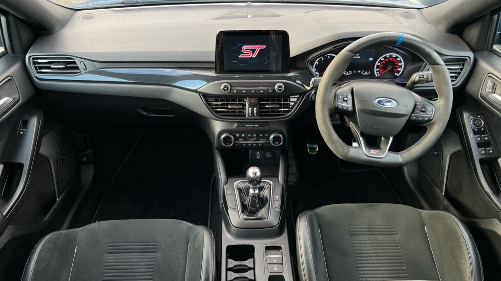 Used Ford Focus 2019 for sale - 76766355: Photo 11