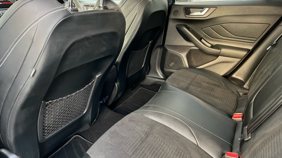 Used Ford Focus 2019 for sale - 76766355: Photo 14