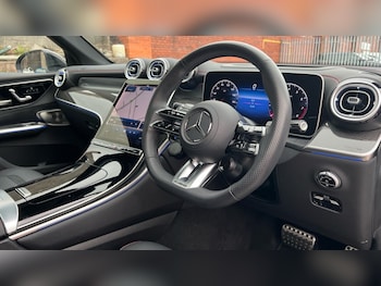 Used Mercedes-Benz GLC 2024 for sale - 76452357: Photo