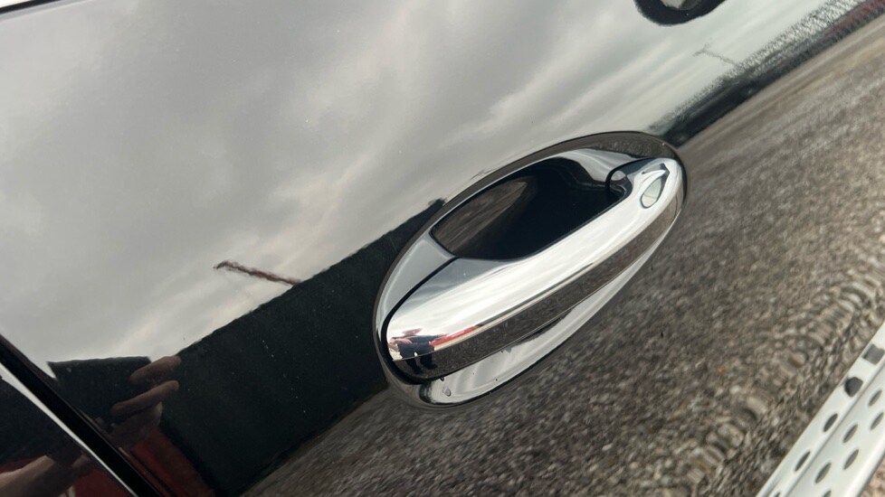 Used Mercedes-Benz GLC 2024 for sale - 76452357: Photo 49