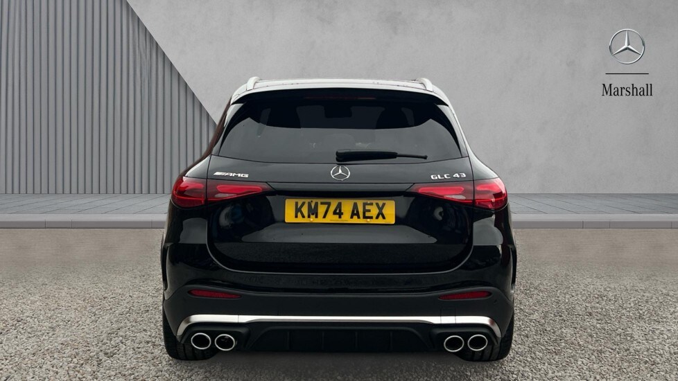 Used Mercedes-Benz GLC 2024 for sale - 76452357: Photo 7