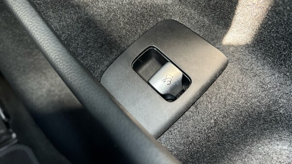 Used Mercedes-Benz E-Class 2025 for sale - 75471916: Photo 57