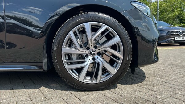 Used Mercedes-Benz E-Class 2025 for sale - 75471916: Photo 5