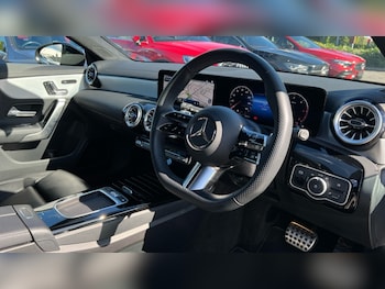 Used Mercedes-Benz CLA 2024 for sale - 76014920: Photo 3