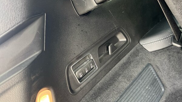 Used Mercedes-Benz GLS 2024 for sale - 75471887: Photo 52