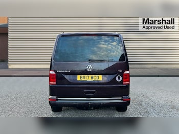 Used Volkswagen Caravelle 2017 for sale - 76773105: Photo