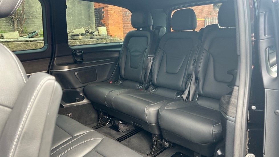 Used Mercedes-Benz V-Class 2024 for sale - 76870429: Photo 24