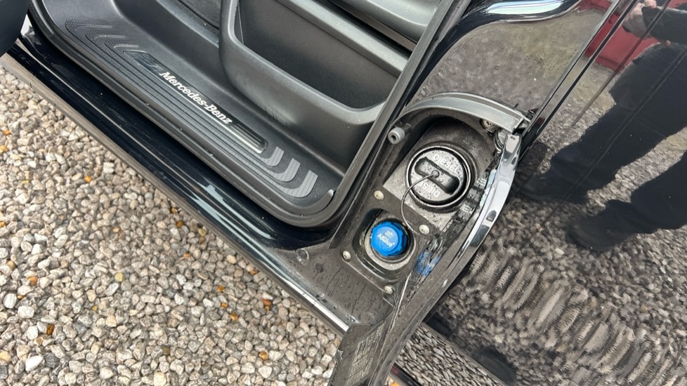 Used Mercedes-Benz V-Class 2024 for sale - 76870429: Photo 28