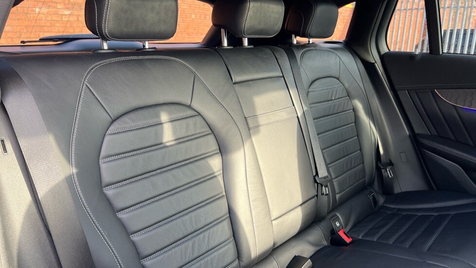 Used Mercedes-Benz EQC 2021 for sale - 76672580: Photo 15