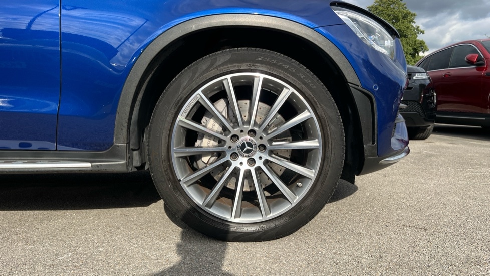 Used Mercedes-Benz GLC 2019 for sale - 76112251: Photo 5