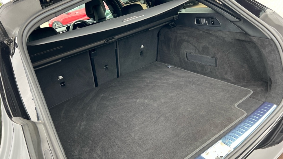 Used Mercedes-Benz E Class 2024 for sale - 76766101: Photo 18