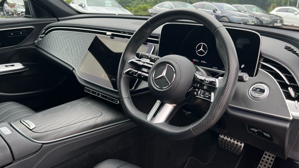 Used Mercedes-Benz E Class 2024 for sale - 76766101: Photo 3