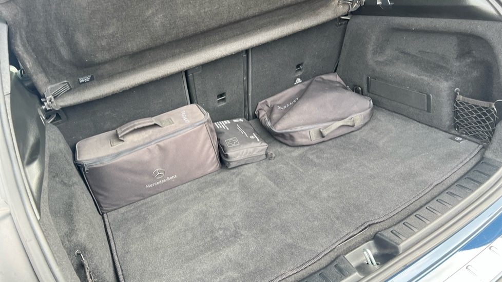 Used Mercedes-Benz EQA 2021 for sale - 76086644: Photo 18