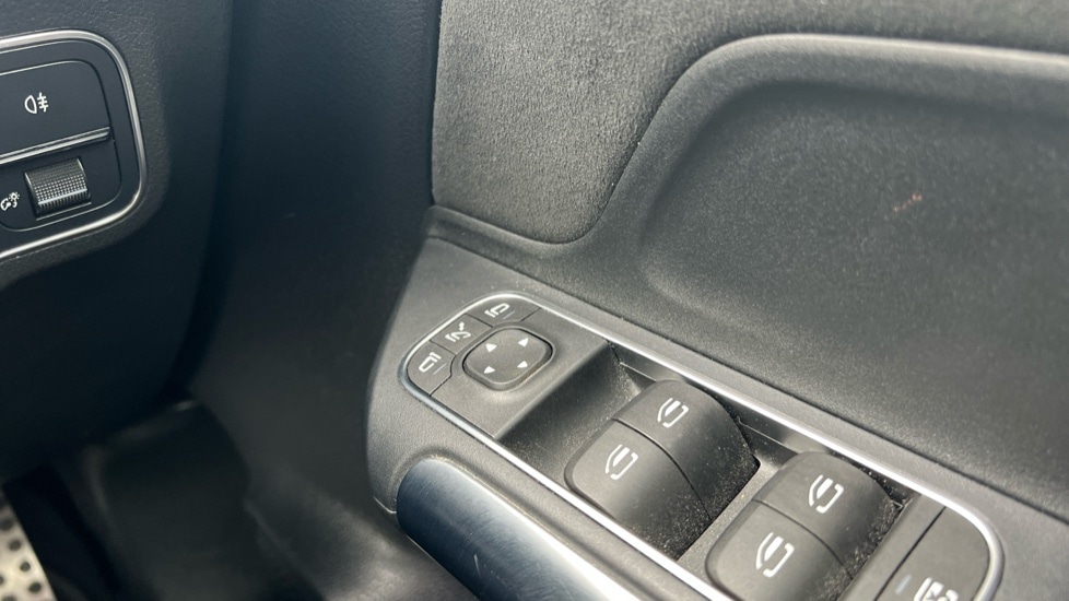 Used Mercedes-Benz EQA 2021 for sale - 76086644: Photo 52