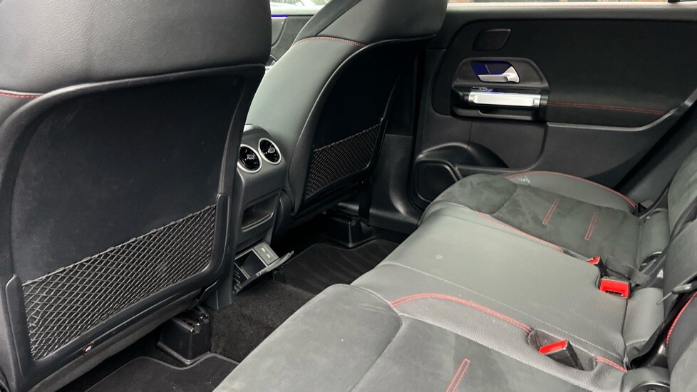 Used Mercedes-Benz GLB 2024 for sale - 76466227: Photo 24