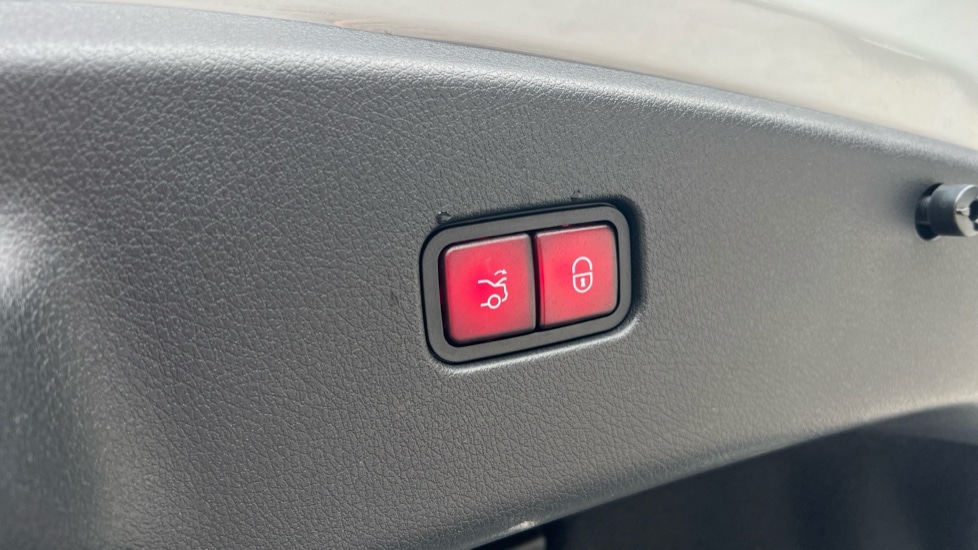 Used Mercedes-Benz CLE 2025 for sale - 76248585: Photo 57