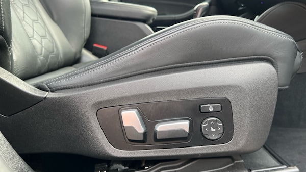 Used BMW X4 2023 for sale - 76208980: Photo 32
