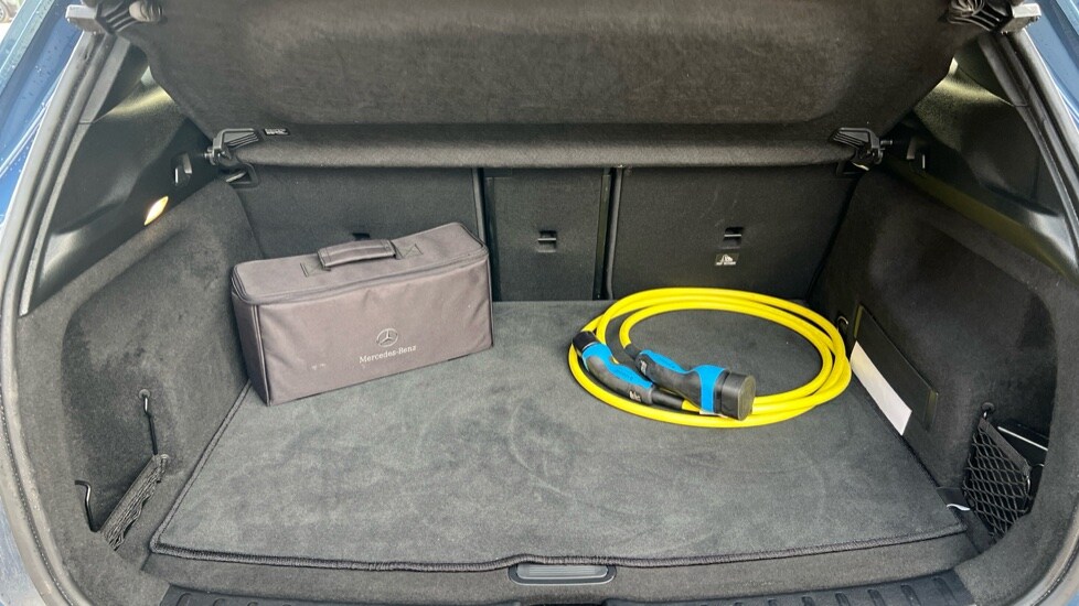 Used Mercedes-Benz EQA 2021 for sale - 76661107: Photo 17