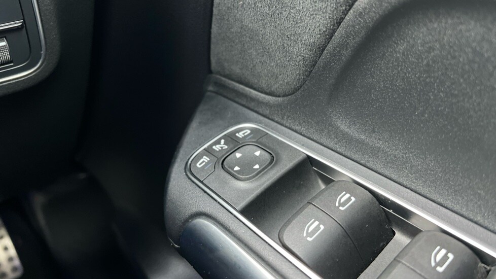 Used Mercedes-Benz EQA 2021 for sale - 76661107: Photo 53