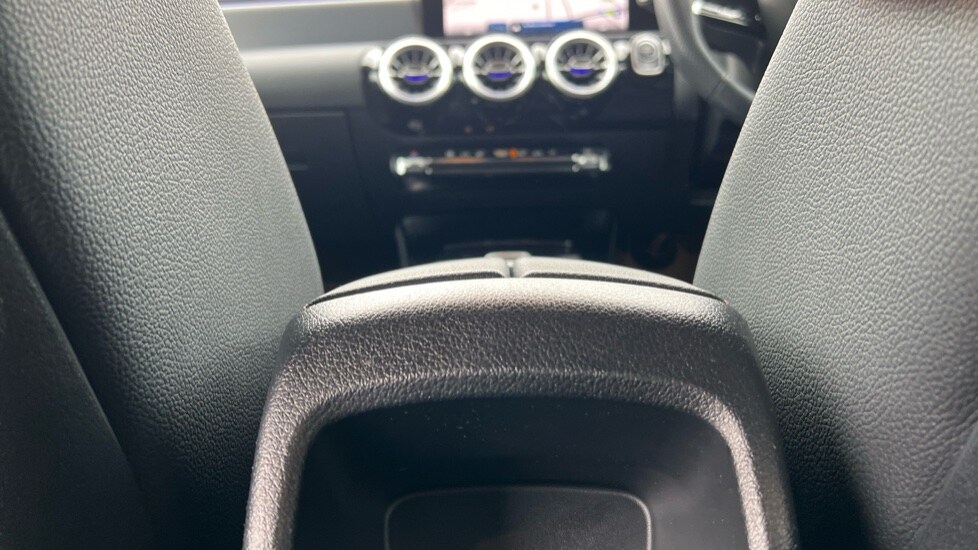 Used Mercedes-Benz CLA 2025 for sale - 76261536: Photo 36