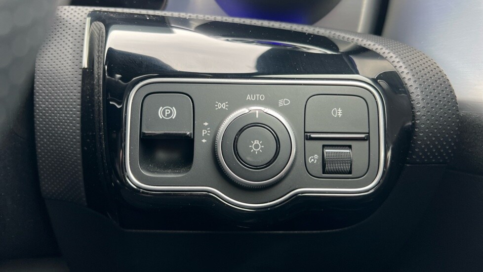 Used Mercedes-Benz CLA 2025 for sale - 76261536: Photo 53