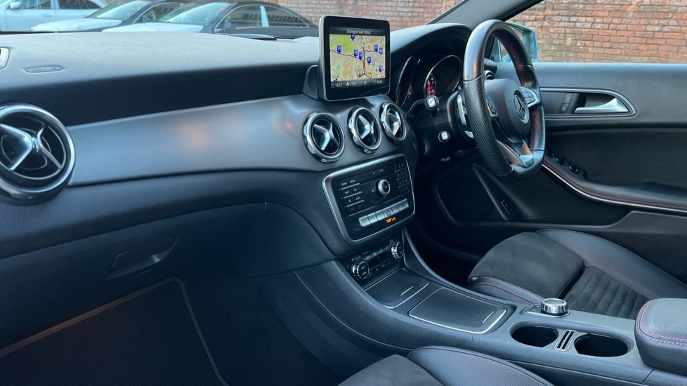 Used Mercedes-Benz GLA 2018 for sale - 77021889: Photo 11