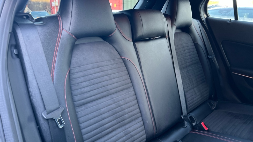 Used Mercedes-Benz GLA 2018 for sale - 77021889: Photo 15