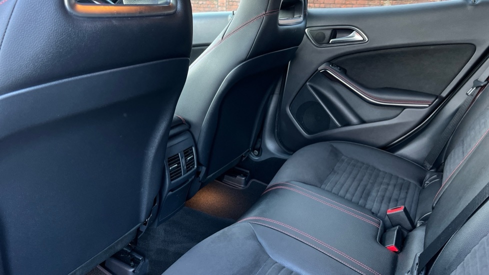 Used Mercedes-Benz GLA 2018 for sale - 77021889: Photo 24