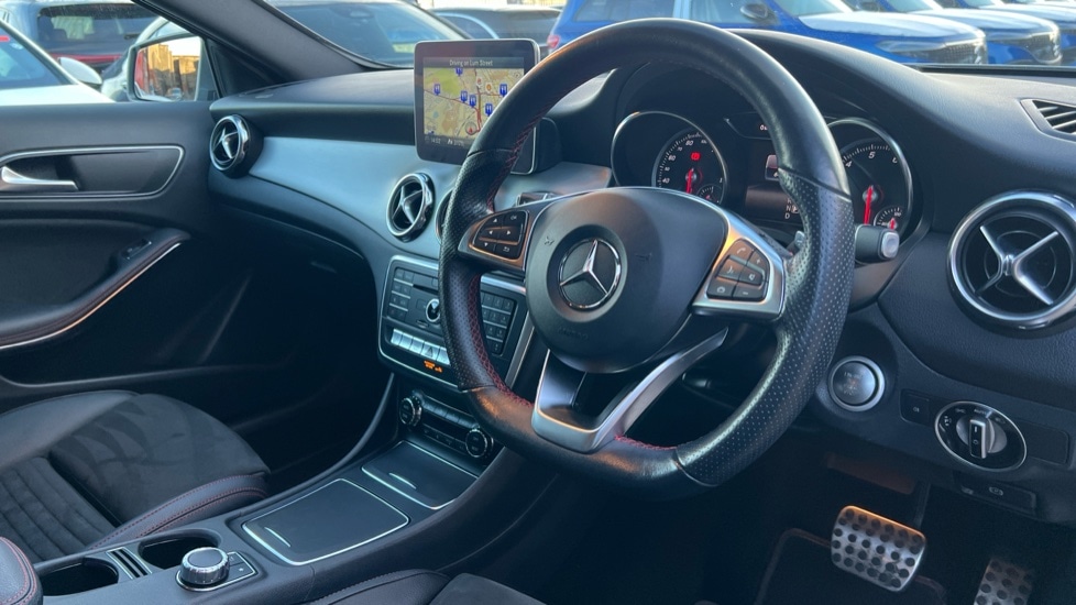 Used Mercedes-Benz GLA 2018 for sale - 77021889: Photo 3