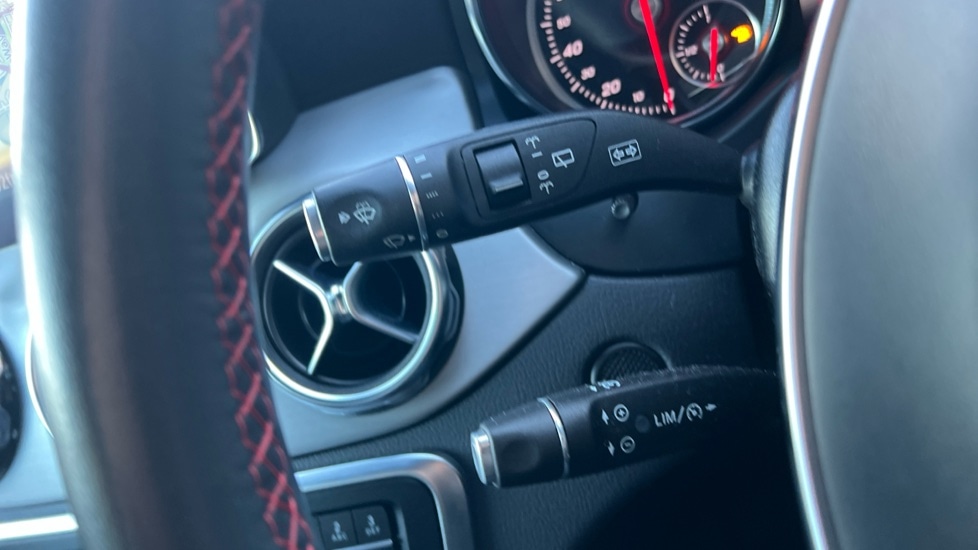 Used Mercedes-Benz GLA 2018 for sale - 77021889: Photo 31