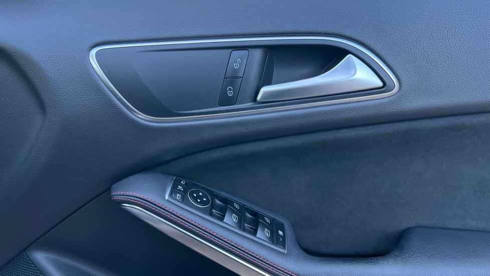 Used Mercedes-Benz GLA 2018 for sale - 77021889: Photo 36