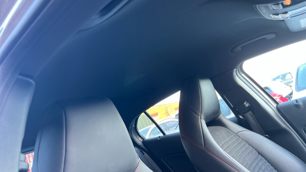 Used Mercedes-Benz GLA 2018 for sale - 77021889: Photo 37