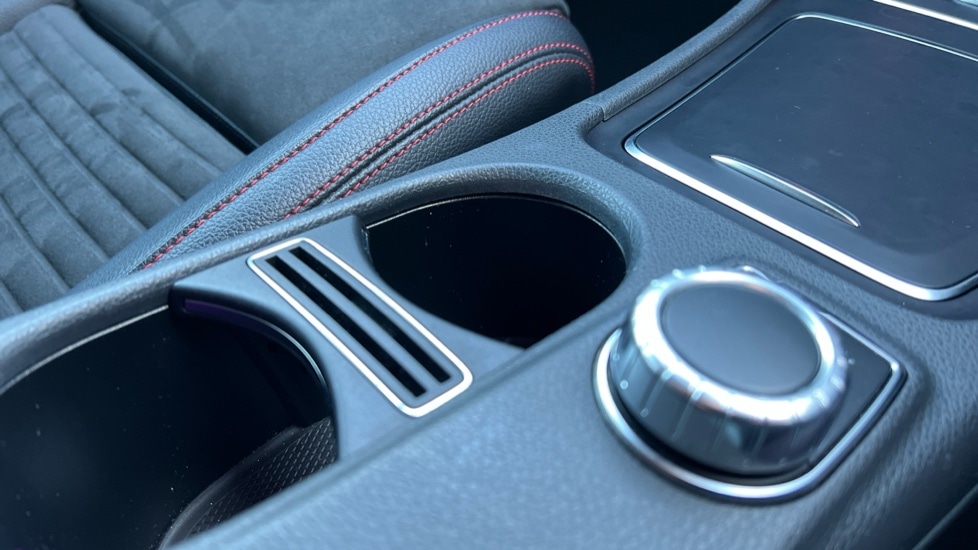 Used Mercedes-Benz GLA 2018 for sale - 77021889: Photo 53