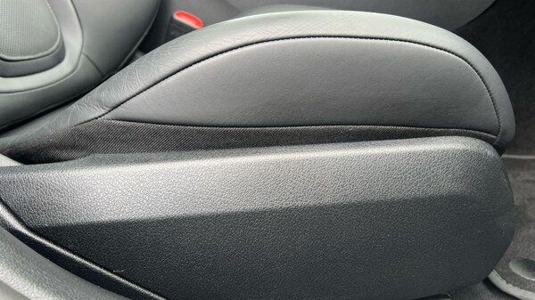 Used Mercedes-Benz C-Class 2024 for sale - 75471908: Photo 39