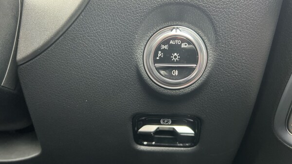 Used Mercedes-Benz C-Class 2024 for sale - 75471908: Photo 70