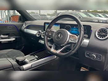 Used Mercedes-Benz EQB 2022 for sale - 76452193: Photo