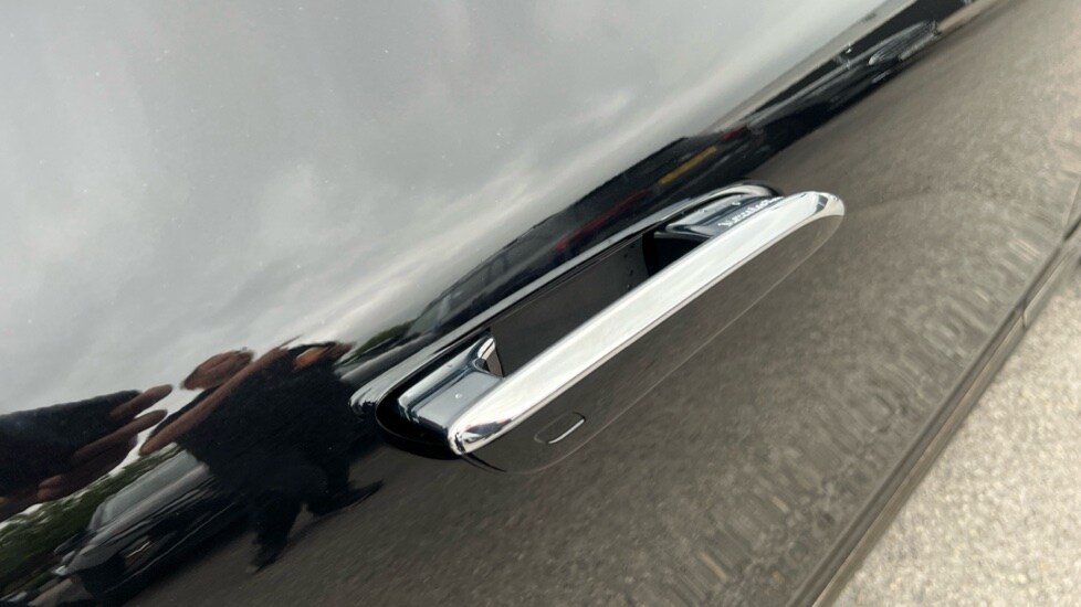 Vehicle 48
