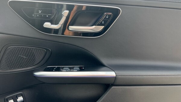 Used Mercedes-Benz C-Class 2024 for sale - 75471921: Photo 37