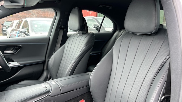 Used Mercedes-Benz E-Class 2024 for sale - 75471924: Photo 14