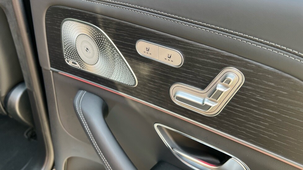 Used Mercedes-Benz GLS 2023 for sale - 76452194: Photo 56