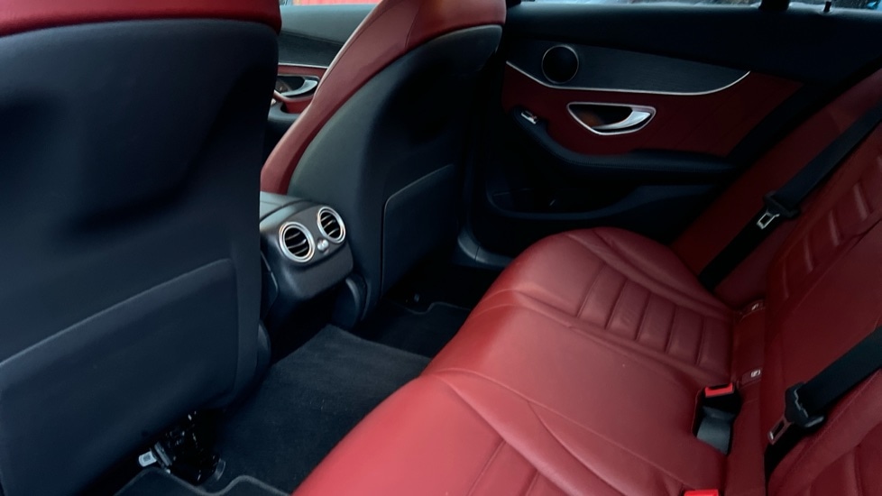 Used Mercedes-Benz C Class 2021 for sale - 76999519: Photo 24